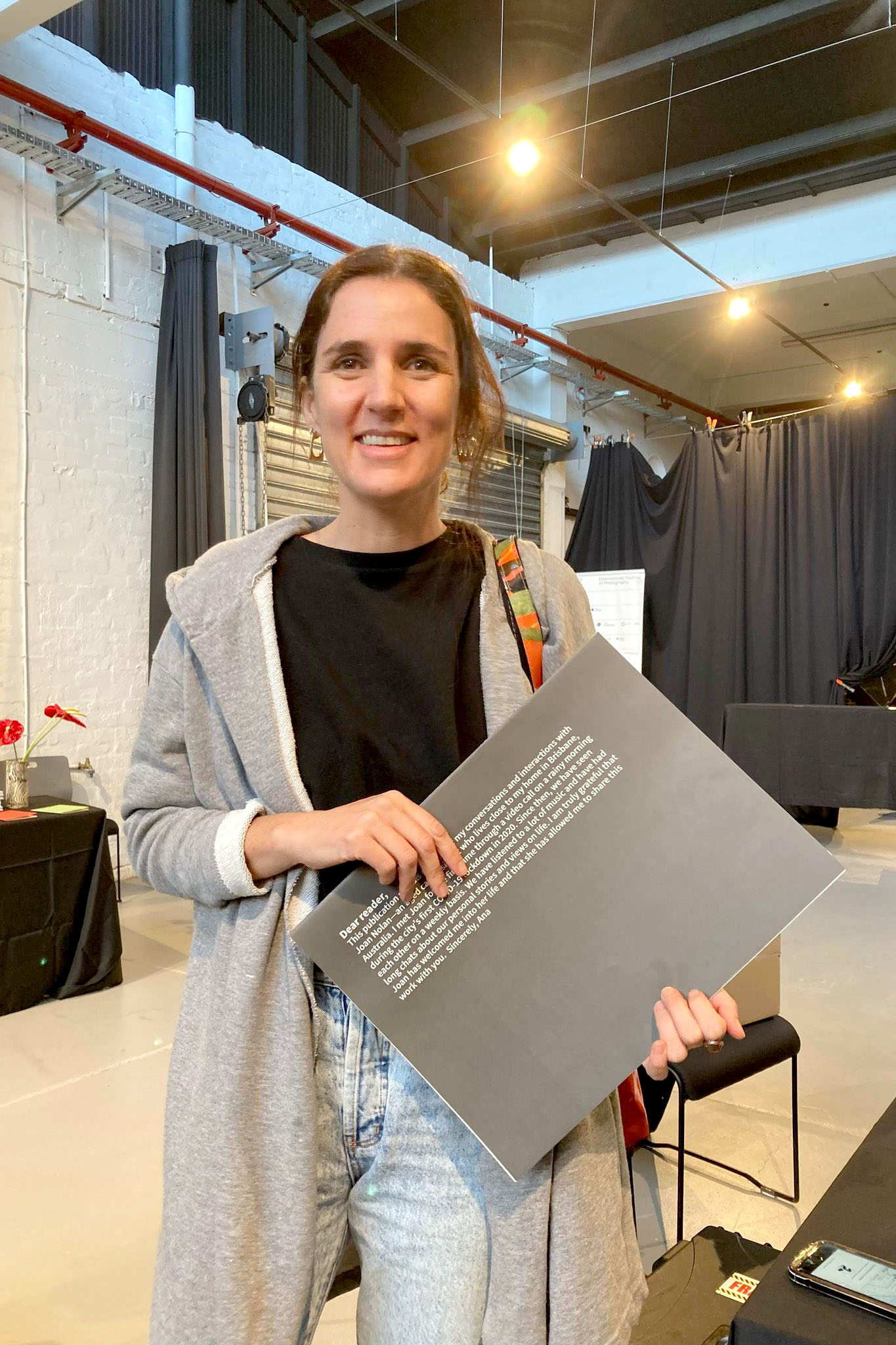 Suzanne PHOENIX - Ana Paula Estrada